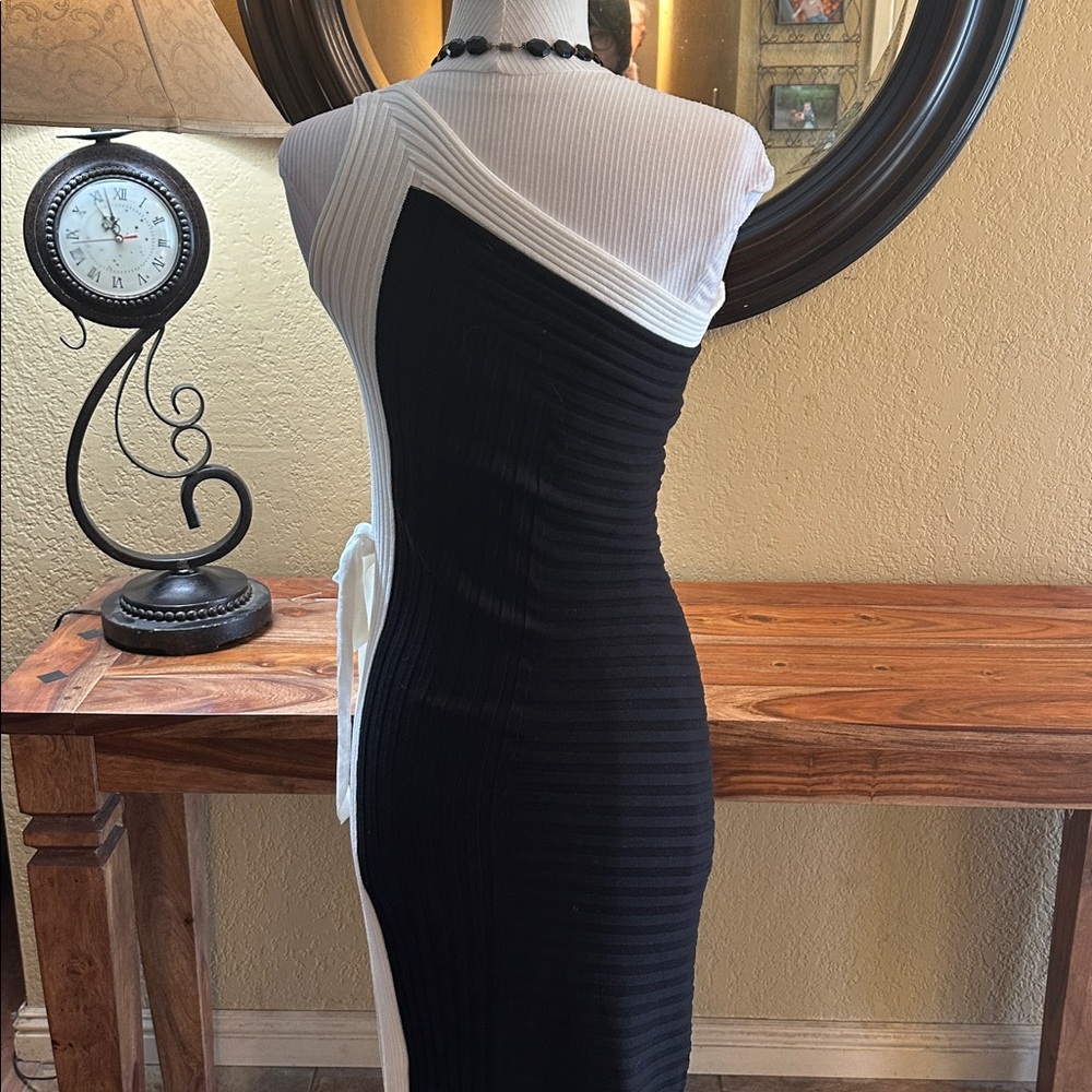 NWT Commense One Shoulder Black and White Knit Dress - Picture 8 of 11